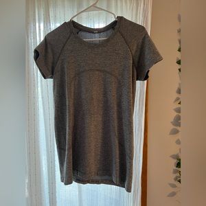Lululemon swiftly tech